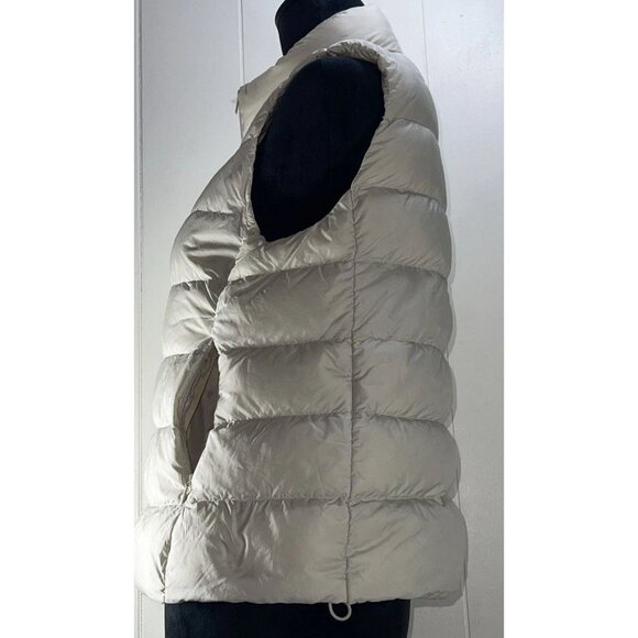 Uni Qlo Ultra Light Down Puffer Vest Womens Medium Ivory Cream Full Zip Pockets - Picture 7 of 16